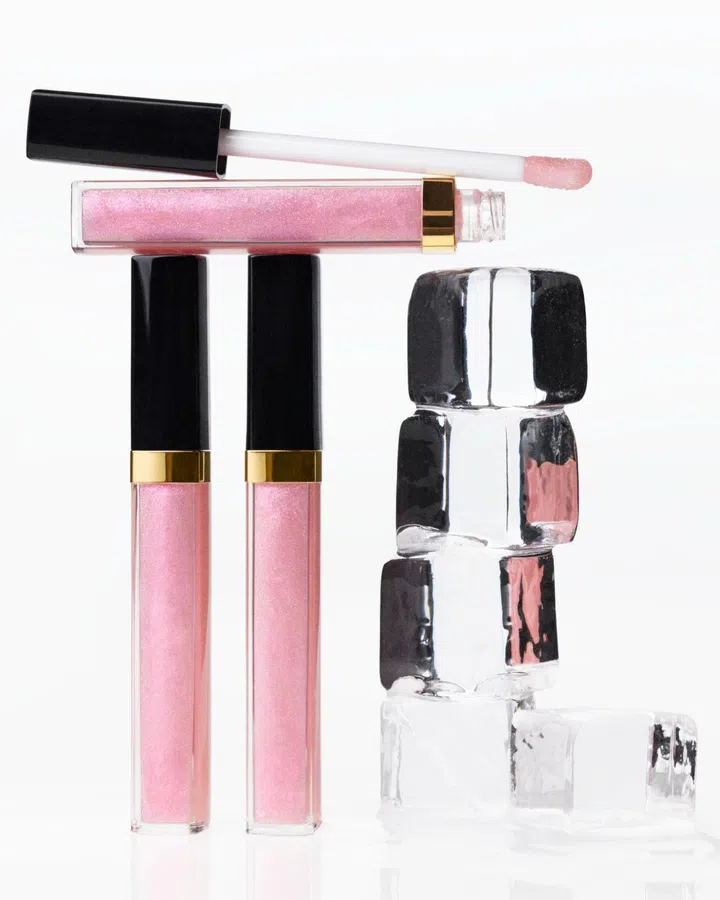 Chanel Rouge Coco Hydra Gloss lipgloss review