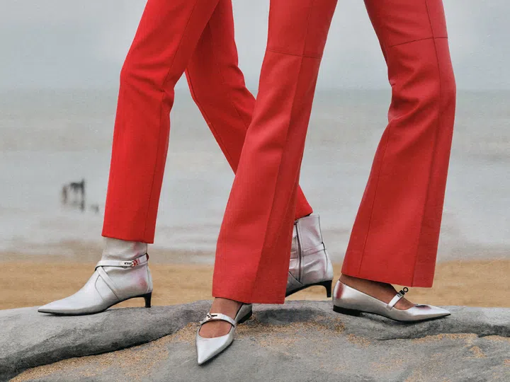 Hermes Fall Winter 2026 shoes - Metallised ballet flats and ankle boots