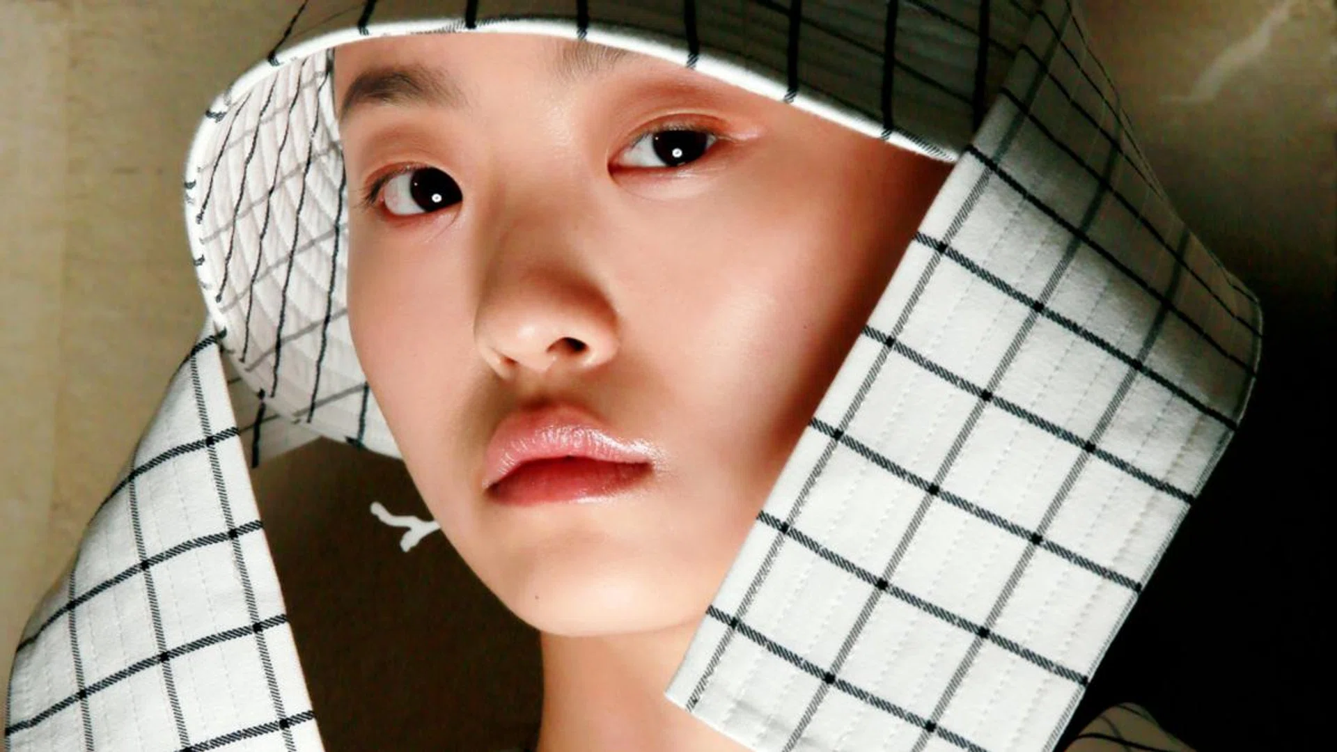 mirror skin