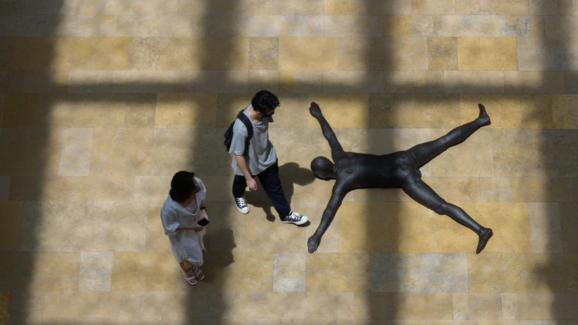 ANTONY GORMLEY SINGAPORE EXHIBITION