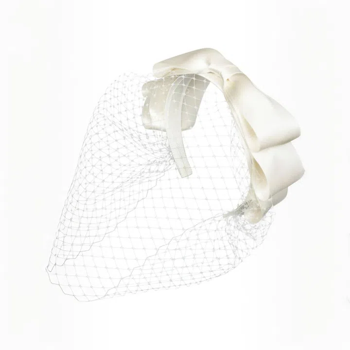 Karina silk voilette, $530, www.jenniferbehr.com