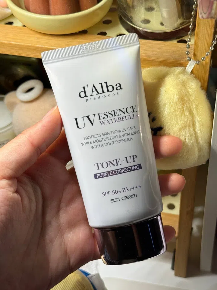 Best sunscreens for face - d’Alba Waterfull Tone-Up Purple Correcting Sun Cream