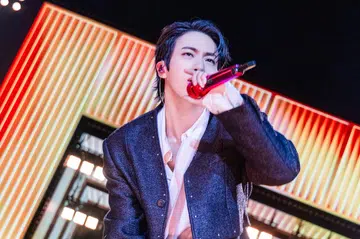 bts arirang world tour set list