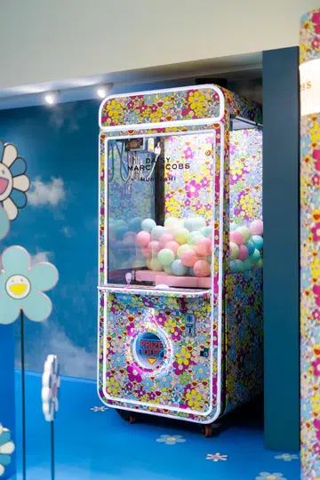 marc jacobs murakami pop up 265 beach road
