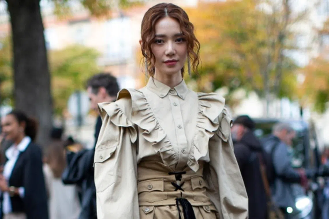 These Streetstyle Stars Show Us How To Pull Off Frills The Edgy Way ...