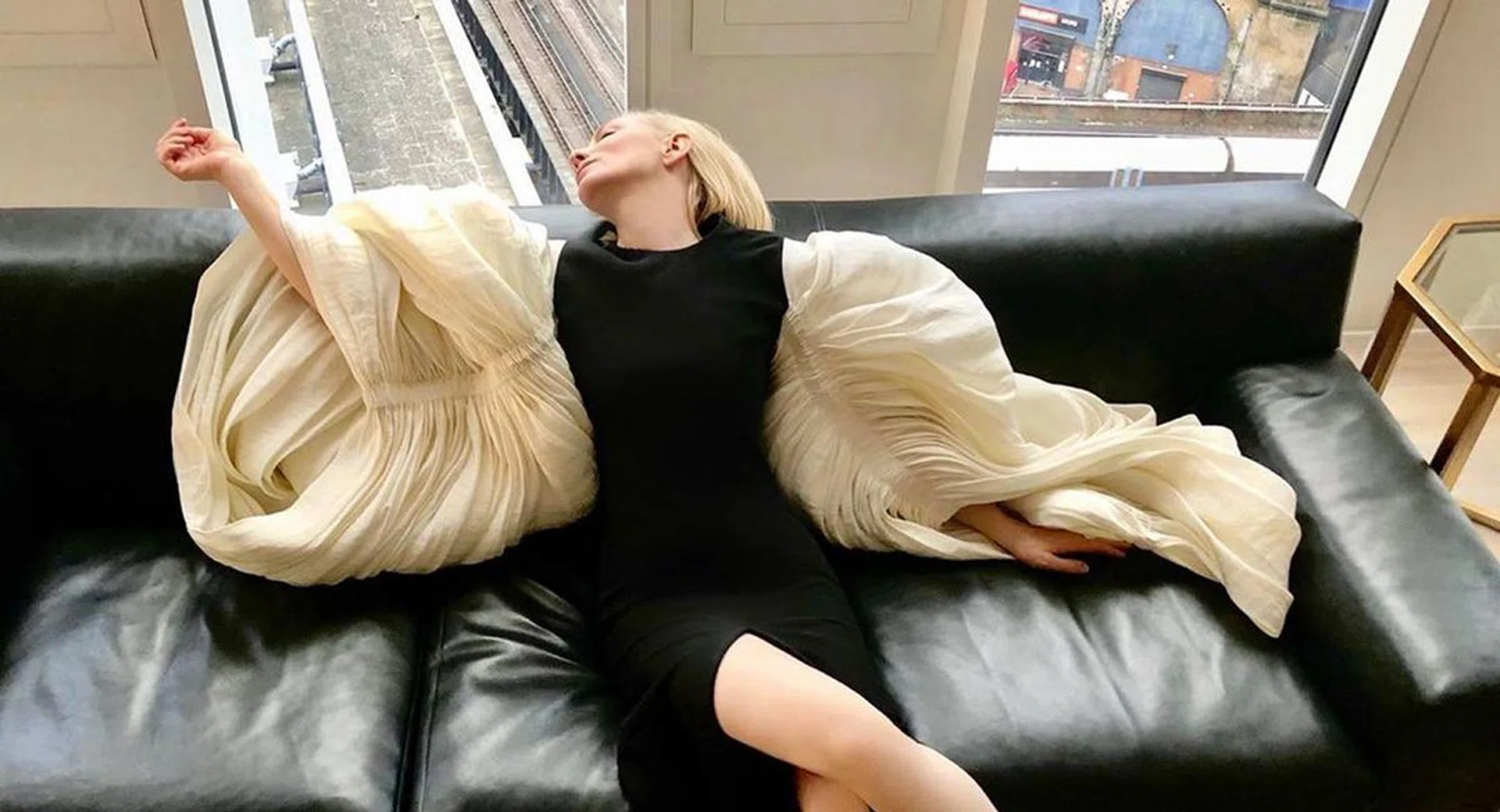 Cate Blanchett in Schiaparelli haute couture. Credit: Schiaparelli