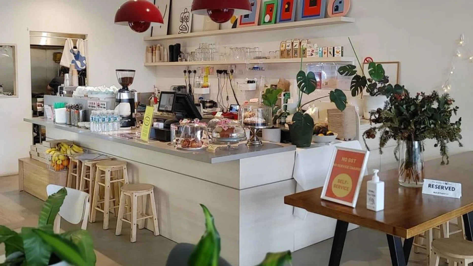 korean cafes restaurants