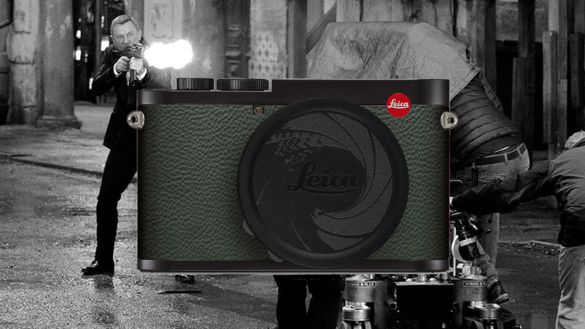 We spy with our eye the Leica Q2 "007 Edition". Credit: Leica