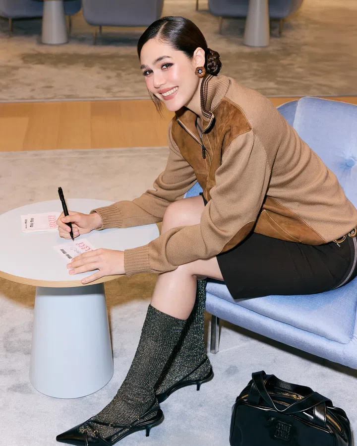 chompoo araya miu miu select collection signed tags