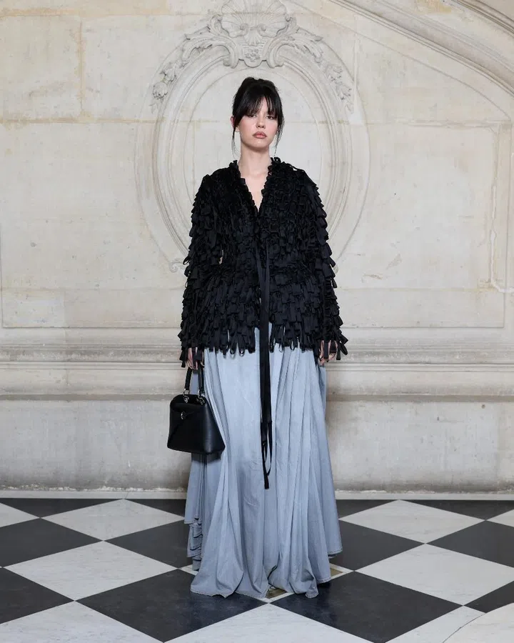 mia goth dior mens paris fashion week 2026