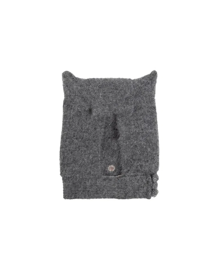 winter sports gear gift guide apre ski aesthetic coperni balaclava beanie