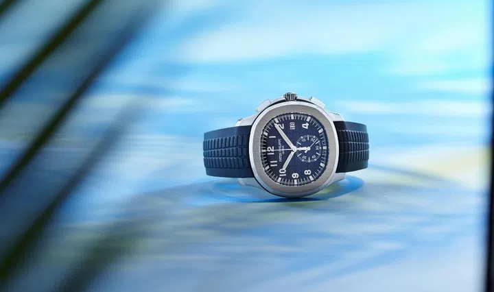 aquanaut chronograph