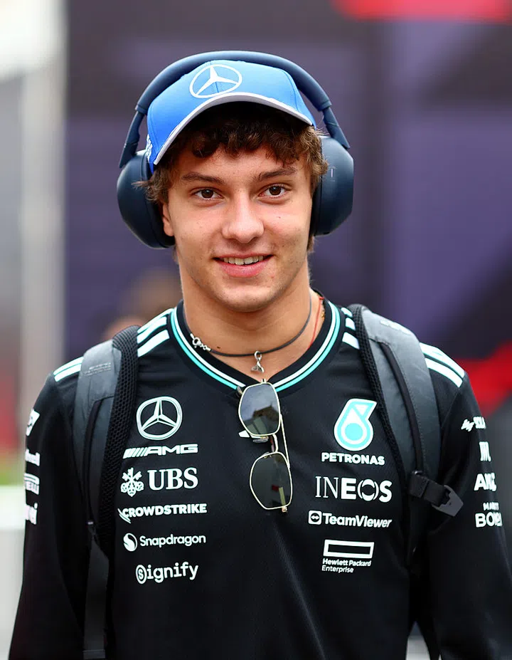 BAKU, AZERBAIJAN - SEPTEMBER 21: Andrea Kimi Antonelli of Italy and Mercedes AMG Petronas F1 Team arrives in the Paddock prior to the F1 Grand Prix of Azerbaijan at Baku City Circuit on September 21, 2025 in Baku, Azerbaijan. (Photo by Joe Portlock/Getty Images)