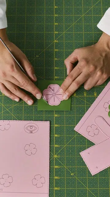 Lady Dior bag savior faire process