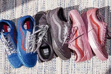 vans
