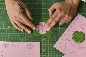 Lady Dior bag savior faire process