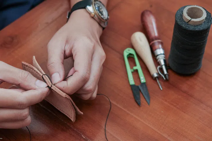 Repairing leather bags in Singapore
