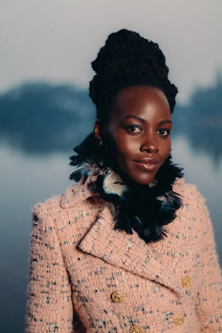 chanel metiers d'art 2024/2025 hangzhou show lupita nyong o