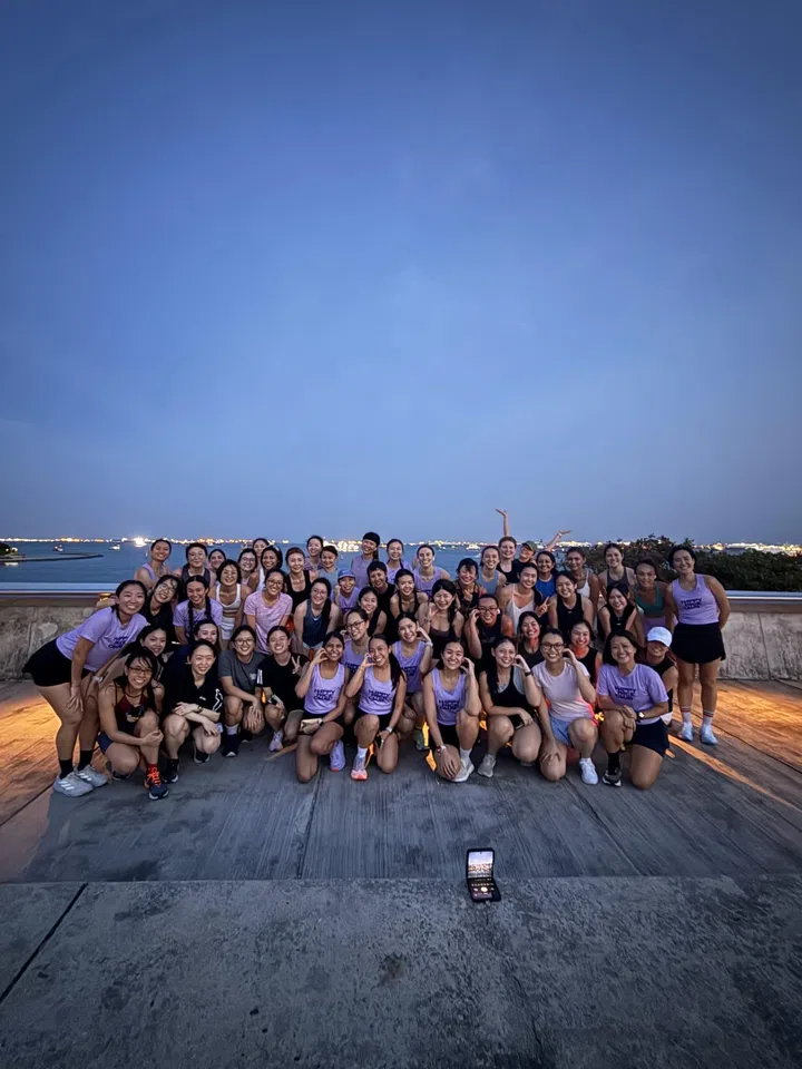 Girls social clubs Singapore - Happy Pace Club running