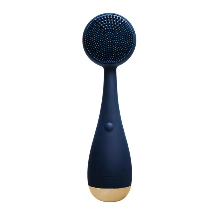 The PMD Brush in navy shade