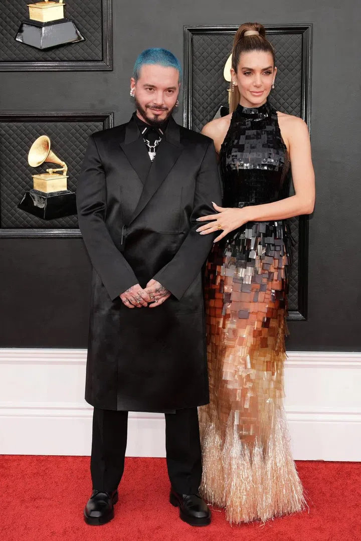LAS VEGAS, NEVADA - APRIL 03: (L-R) J Balvin and Valentina Ferrer attend the 64th Annual GRAMMY Awards at MGM Grand Garden Arena on April 03, 2022 in Las Vegas, Nevada. (Photo by Jeff Kravitz/FilmMagic)