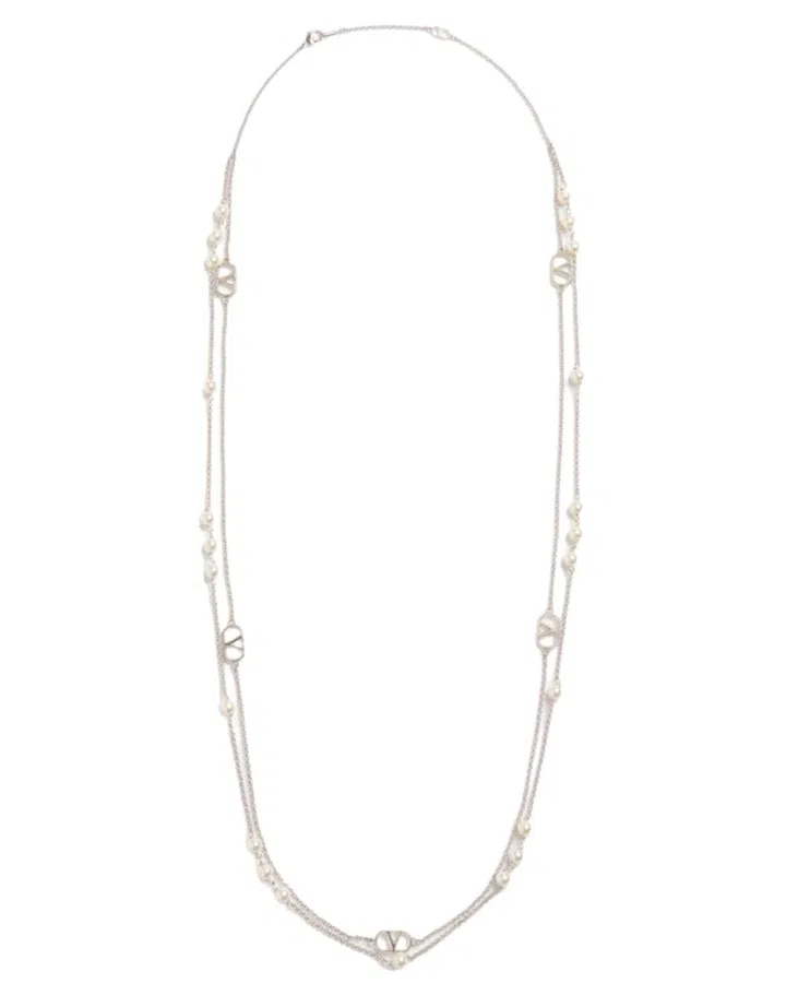 valentino spring 2024 holiday 2024 collection pearl necklace