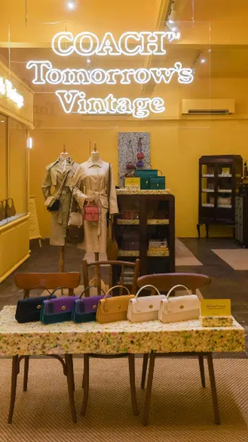 coach vintage store