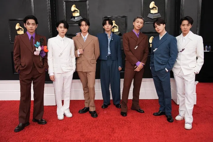 bts red carpet list grammys 2022 bts style bts best fashion moments bts red carpet looks