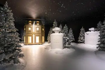 chanel marina bay sands installation christmas