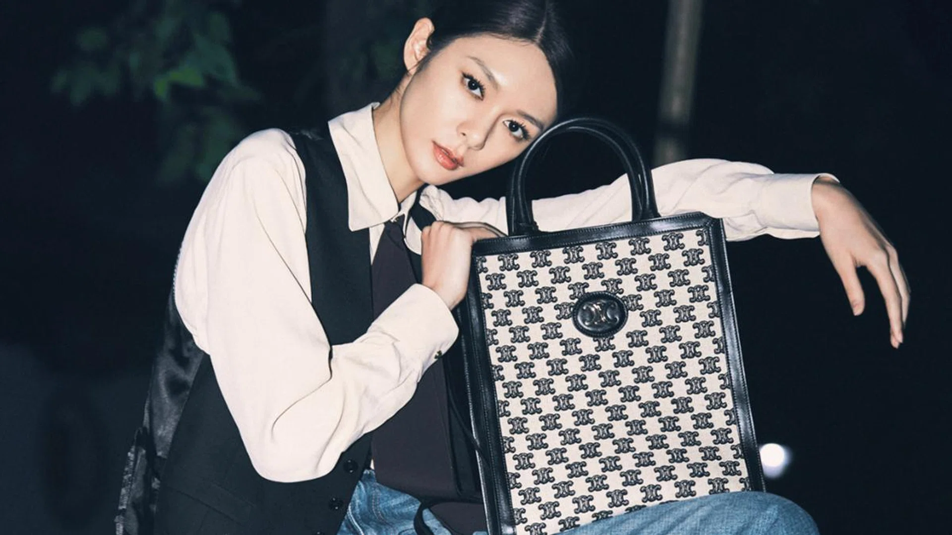 celine triomphe monogram bag
