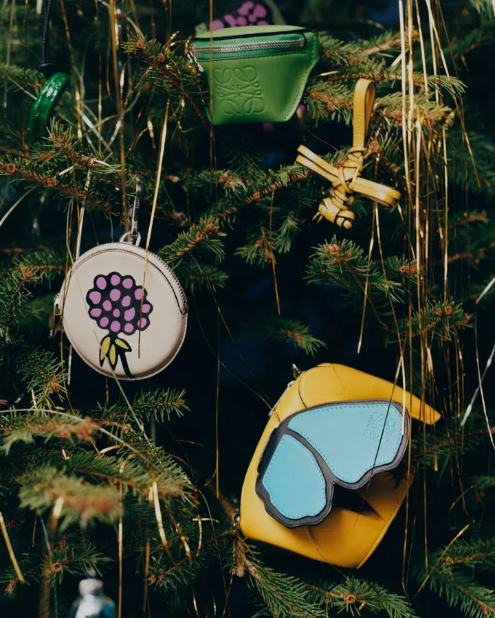 loewe holiday collection