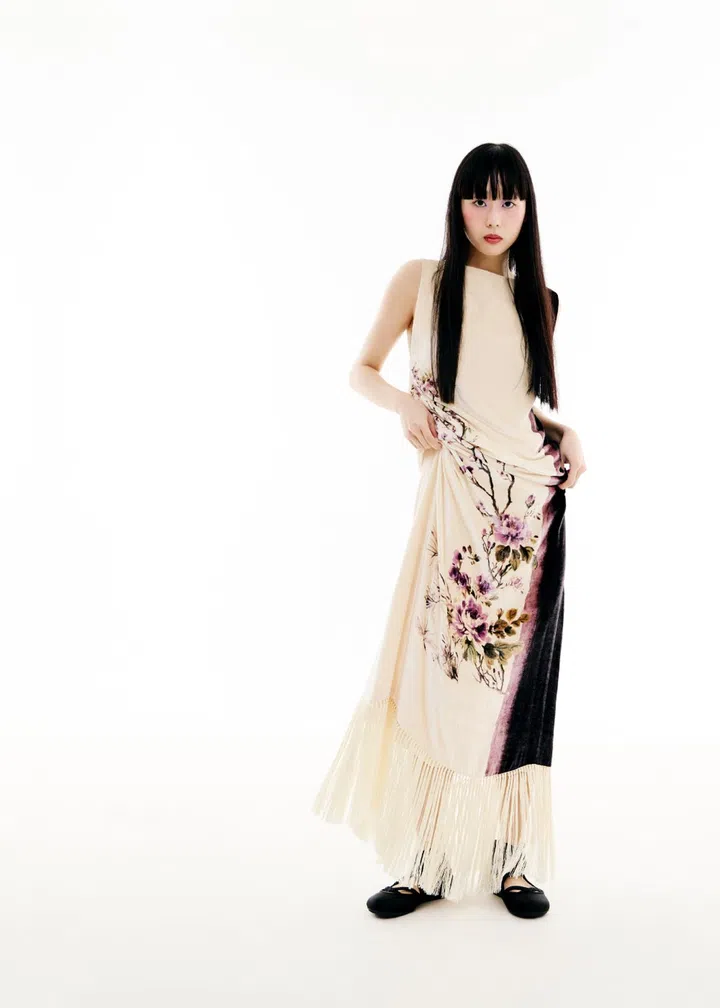 Fall Winter 2025 floral motifs trend