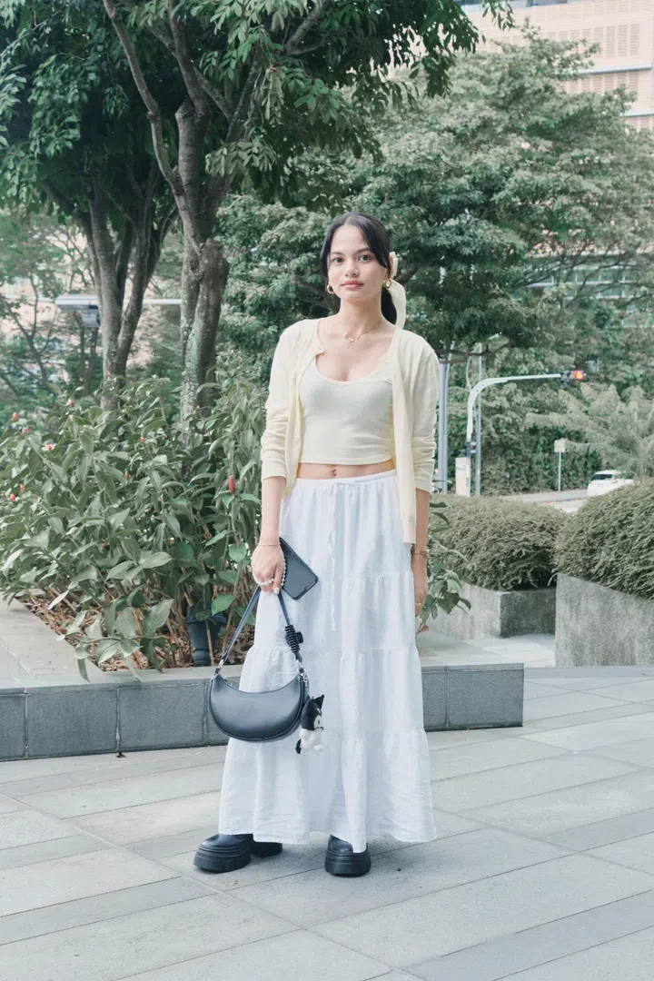 gracie abrams singapore sg concert outfit