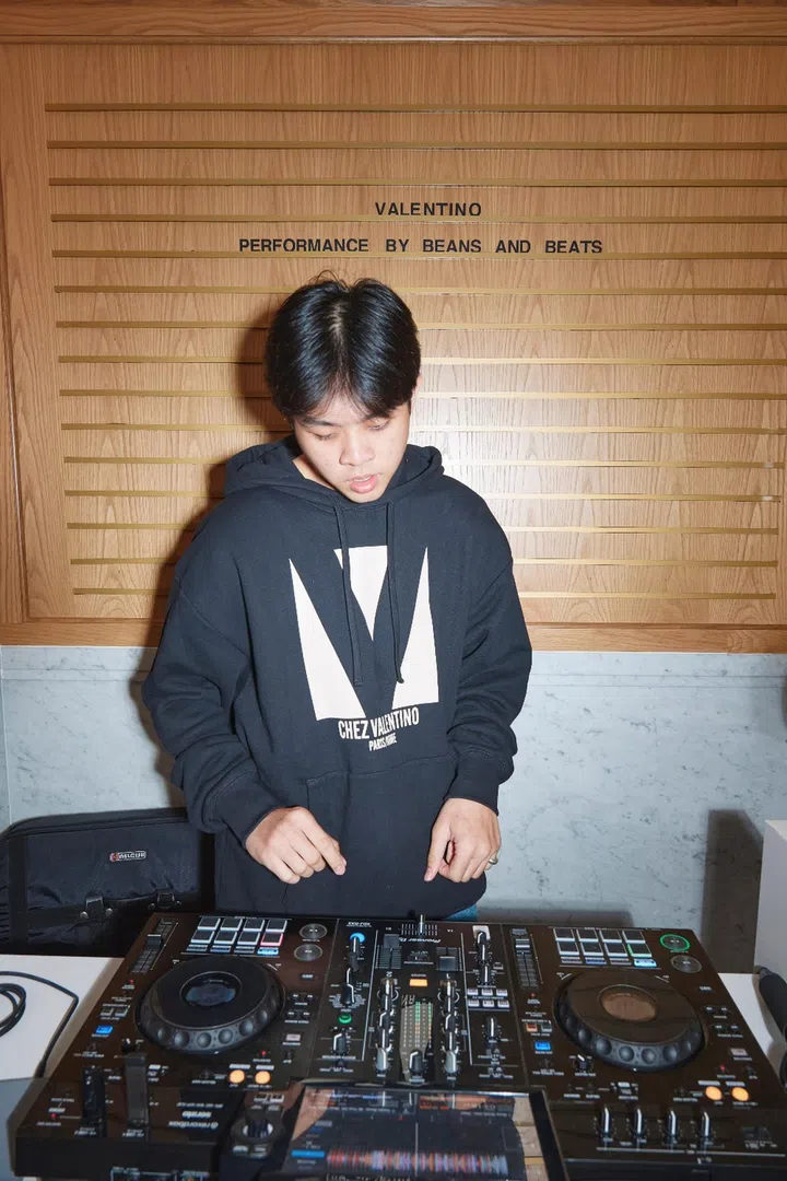 beans and beat singapore dj