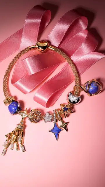 Pandora Holiday 2026 collection