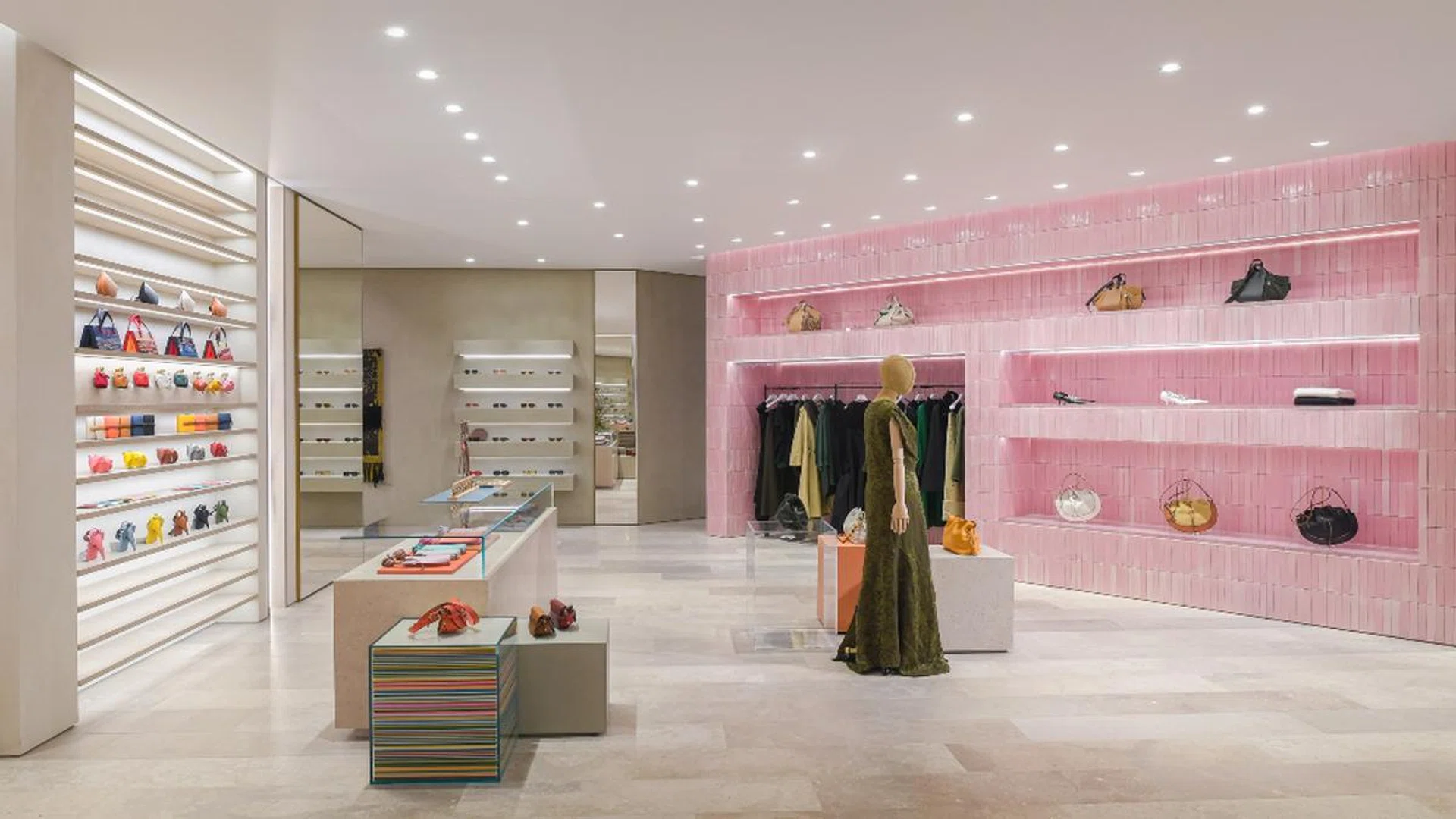 casa loewe store singapore