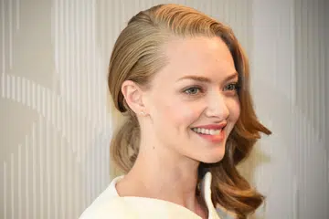 amanda seyfried female magazine singapore
