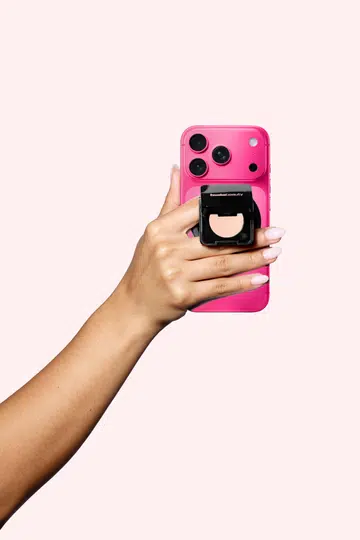 Huda Beauty Easy Bake Pressed Powder Phone Grip Singapore