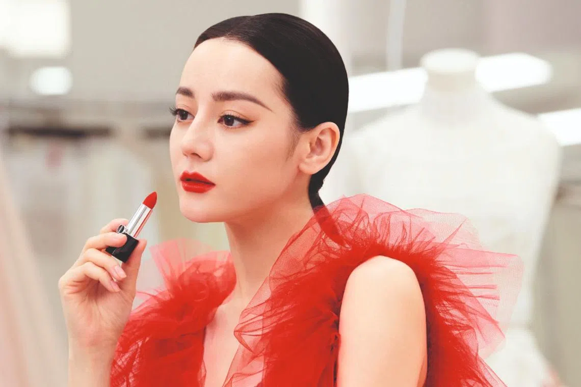 5 DIOR LIPSTICKS 海外限定！DIOR ROUGE