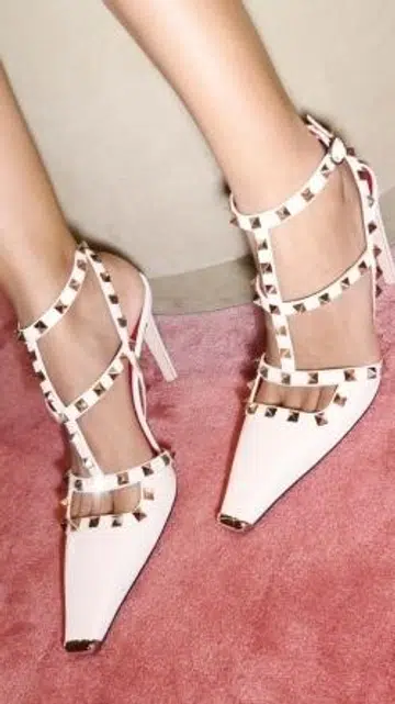 valentino rockstud pump 2026