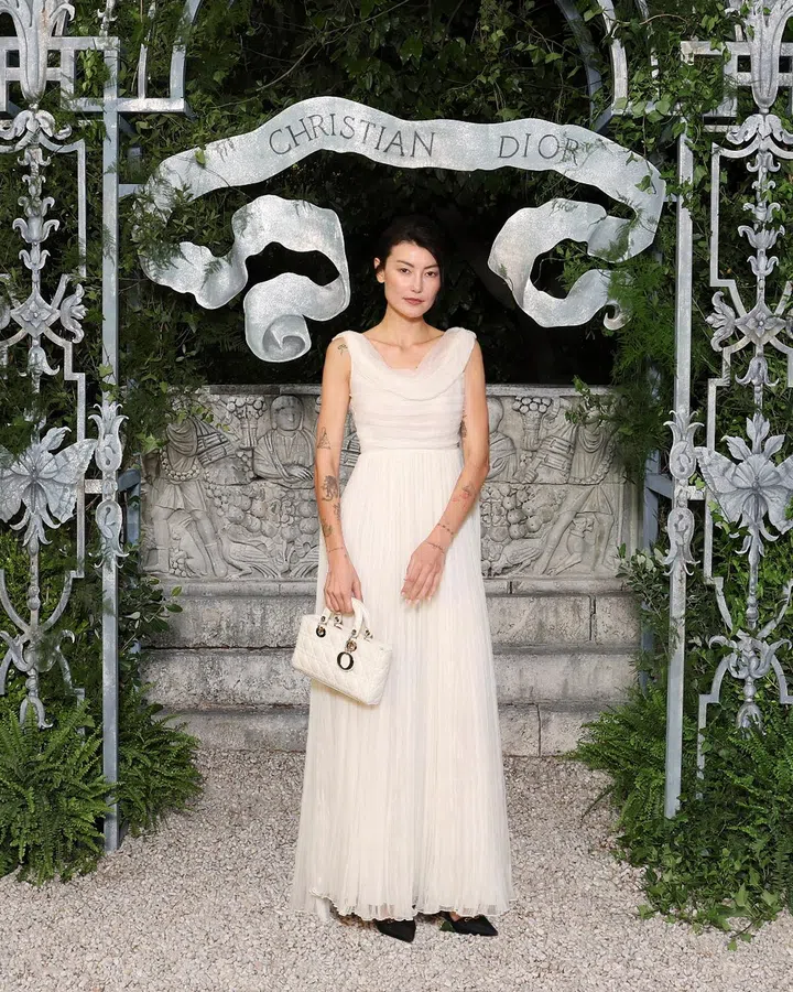 AMALIE GASSMAN DIOR CRUISE SHOW 2026