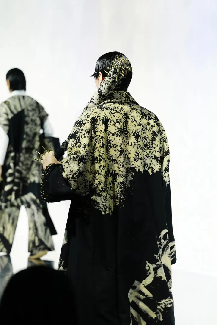 Kimberly Aw - RUN WILD for lasalle college of the arts graduate fashion show