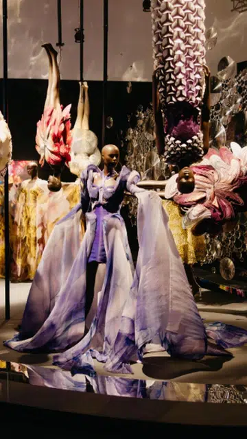 iris van herpen exhibit art science museum singapore sg SCULPTING THE SENSES