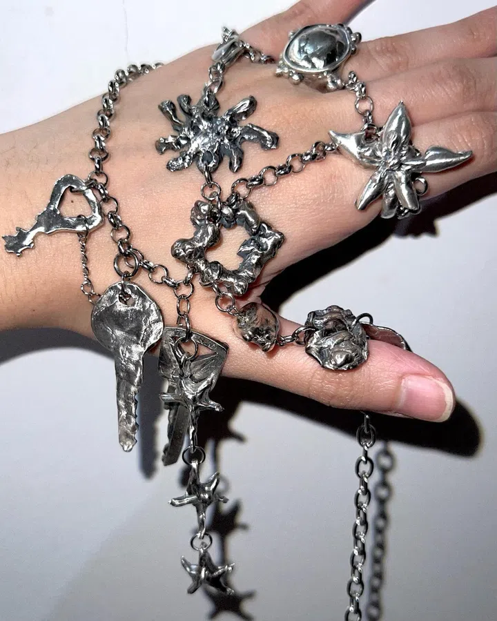 handmade silver jewellery by 91zmo/gizmo