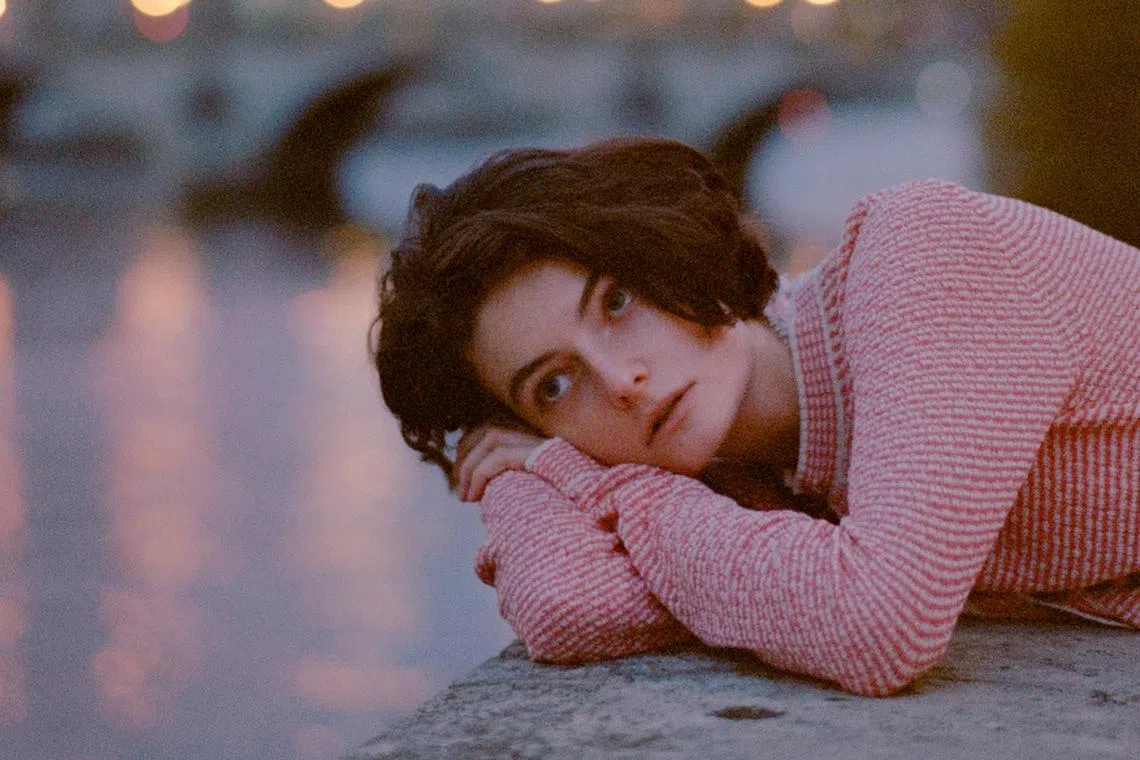 Chuck Reyes Photographs His Wife On The Eve Of Lockdown In Paris ...