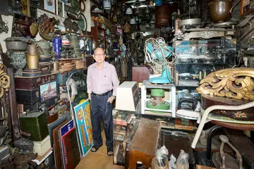 Singapore antique stores sg