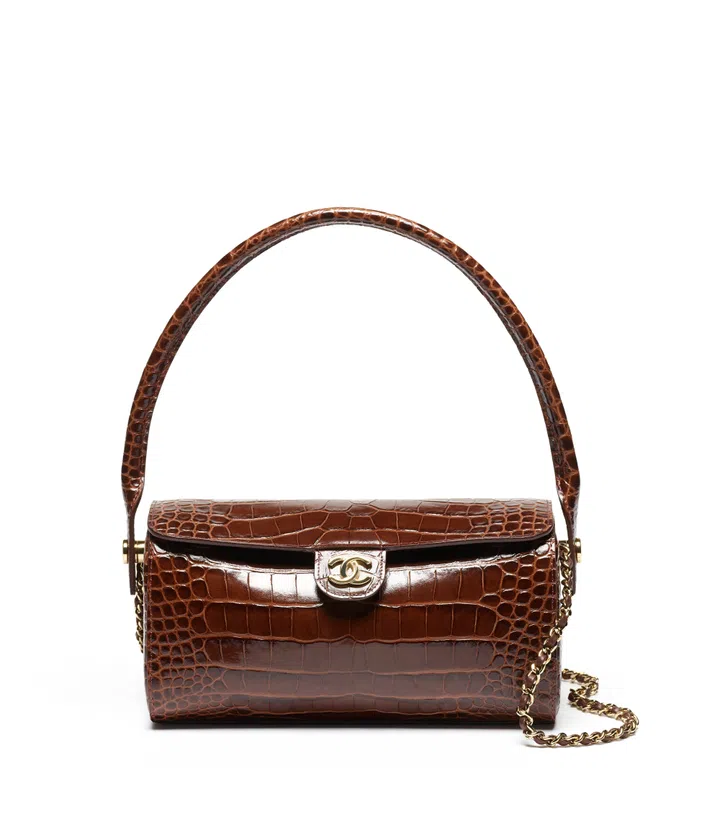 Vintage-inspired luxury branded handbags Fall Winter 2026 - Chanel