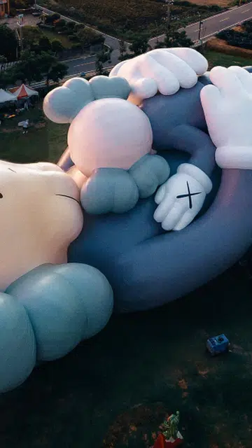 kaws holiday singapore