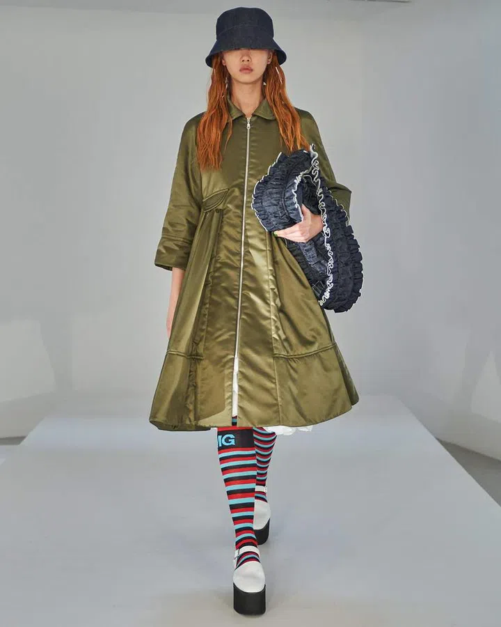 210915 Molly Goddard SS22London Fashion Week Spring Summer 2022Credit: Ben BroomfieldCredit Social: @photobenphotoCopyright: Ben Broomfield Photography07734 852620photo@benbroomfield.comwww.benbroomfield.com