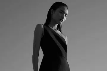 minimalist clothing